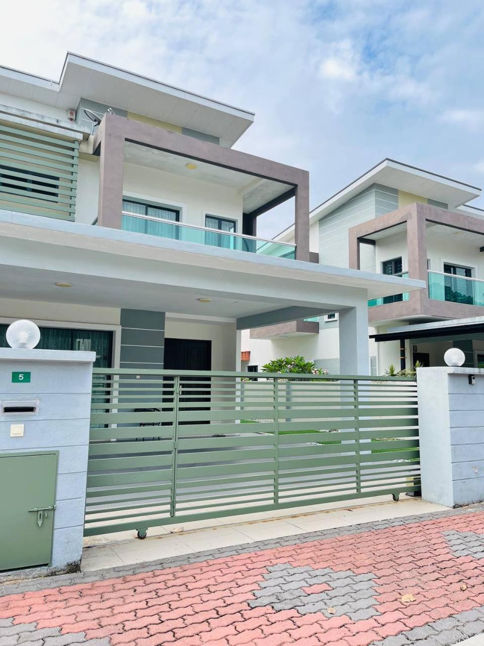 Sofea Mutiara Homestay Ipoh Exterior photo